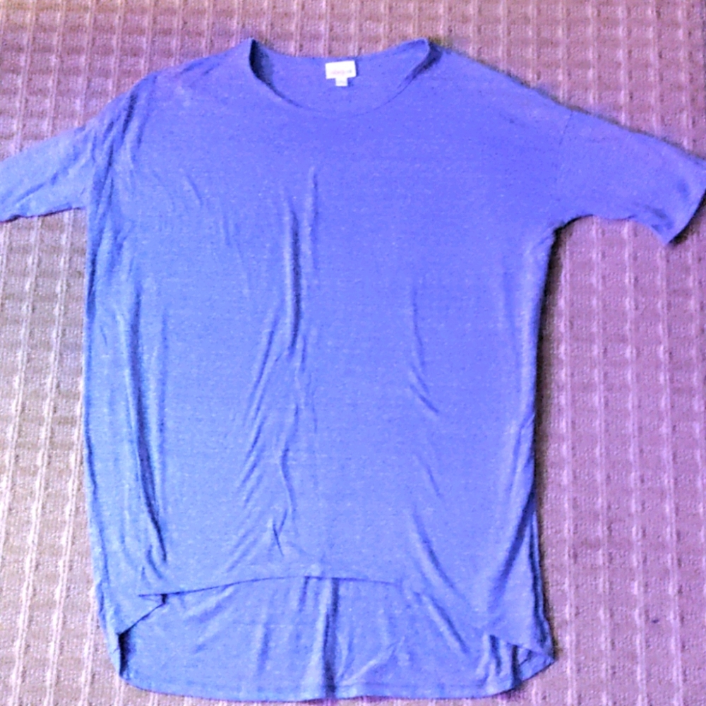 Medium LulaRoe Shirt